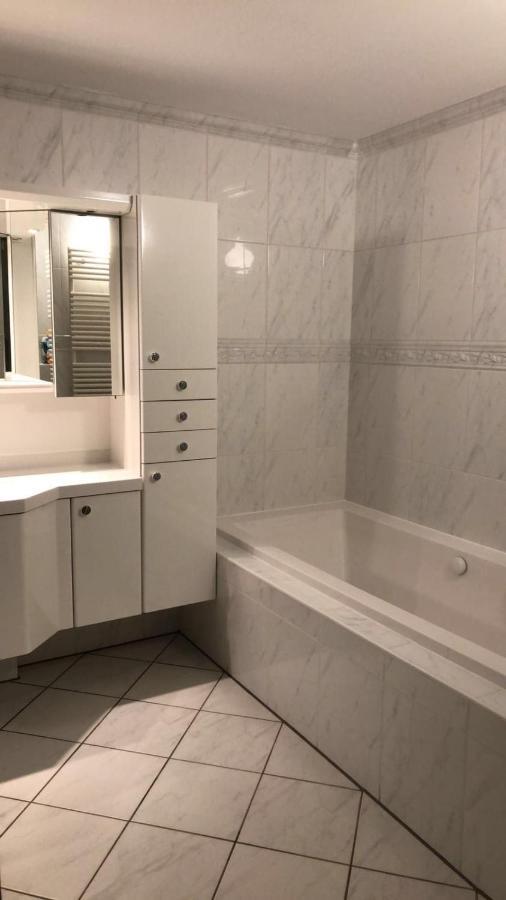 Grutsk Op 12 Bed & Breakfast Drachten Luaran gambar