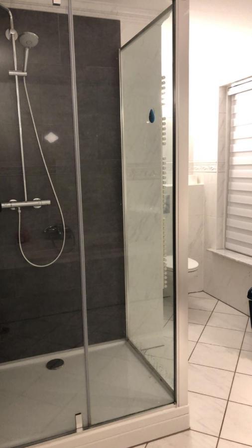 Grutsk Op 12 Bed & Breakfast Drachten Luaran gambar