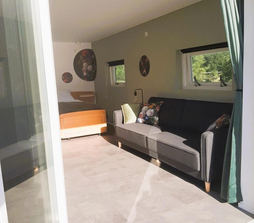 Grutsk Op 12 Bed & Breakfast Drachten Luaran gambar