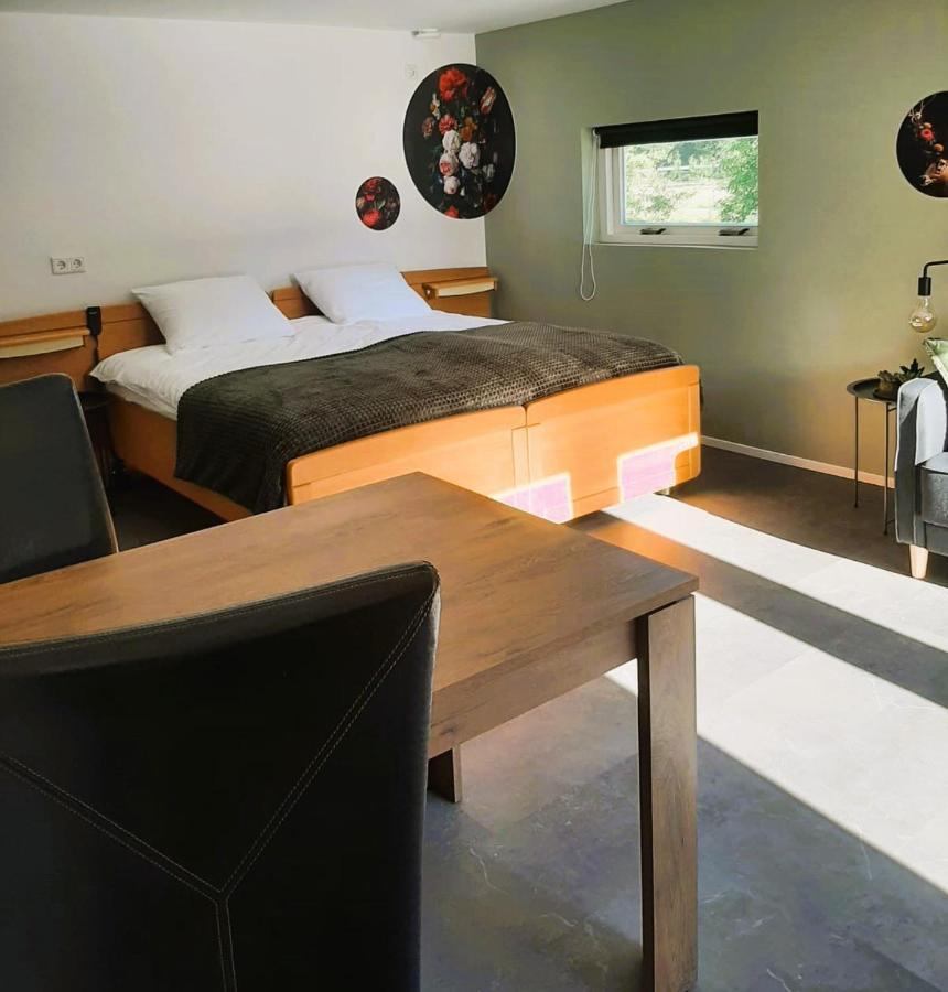Grutsk Op 12 Bed & Breakfast Drachten Luaran gambar